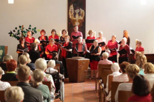 Der Chor, genannt Kantorei, von der Kirchengemeinde Mariendorf Süd