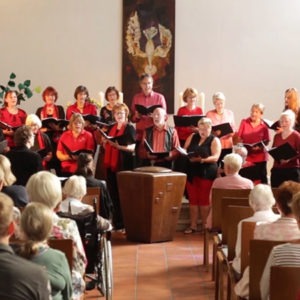 Der Chor, genannt Kantorei, von der Kirchengemeinde Mariendorf Süd